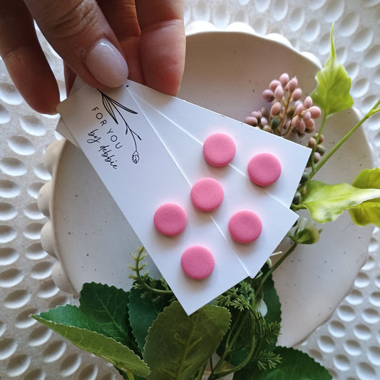 Medium studs - pink