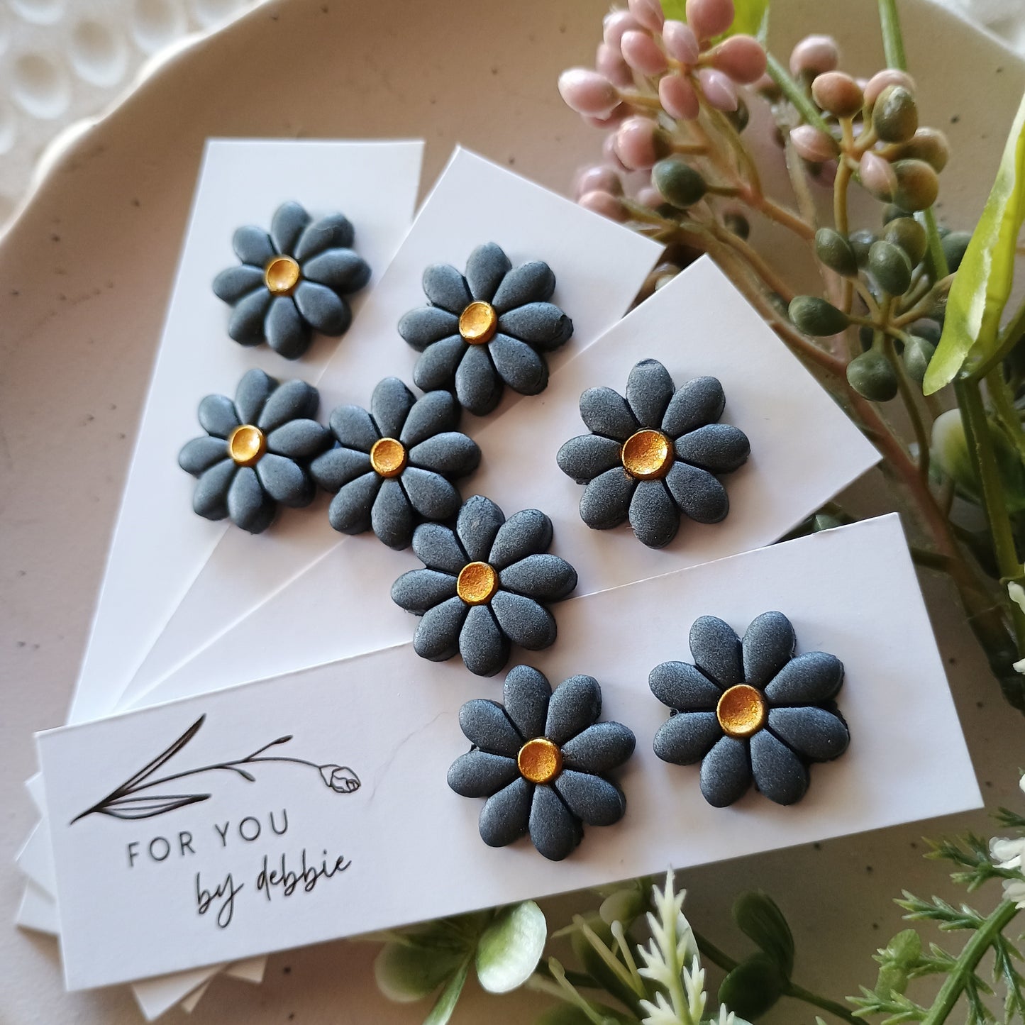 Flora studs - metallic blue and gold