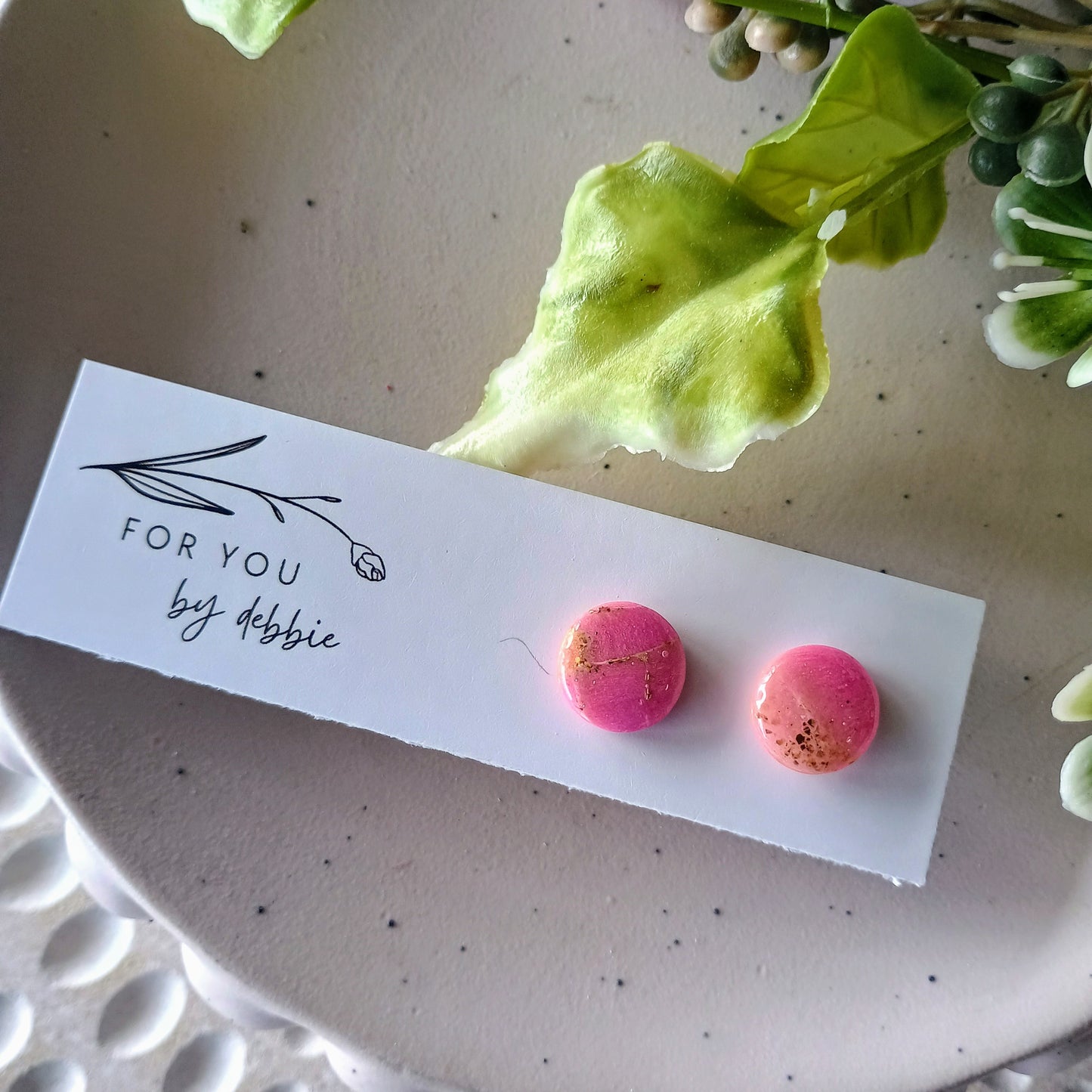 Medium studs - pink and gold