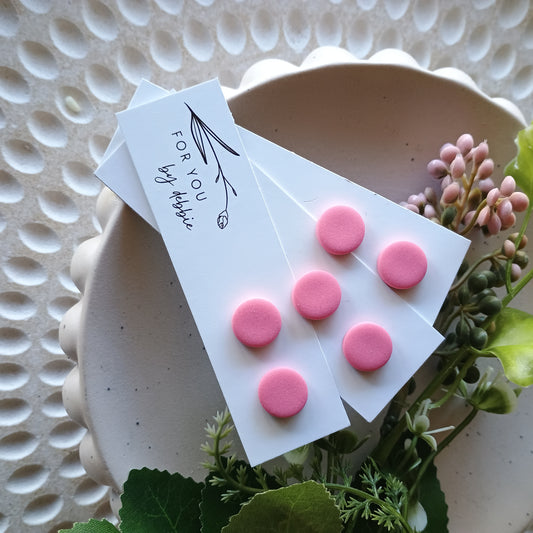 Medium studs - pink