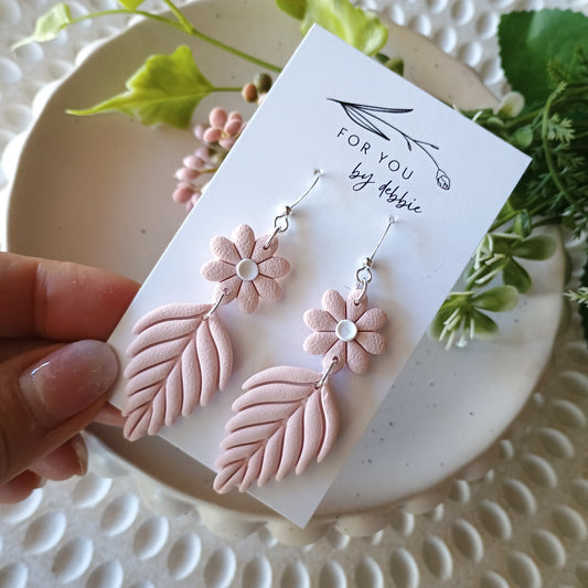 Fleur dangle- spring assortment