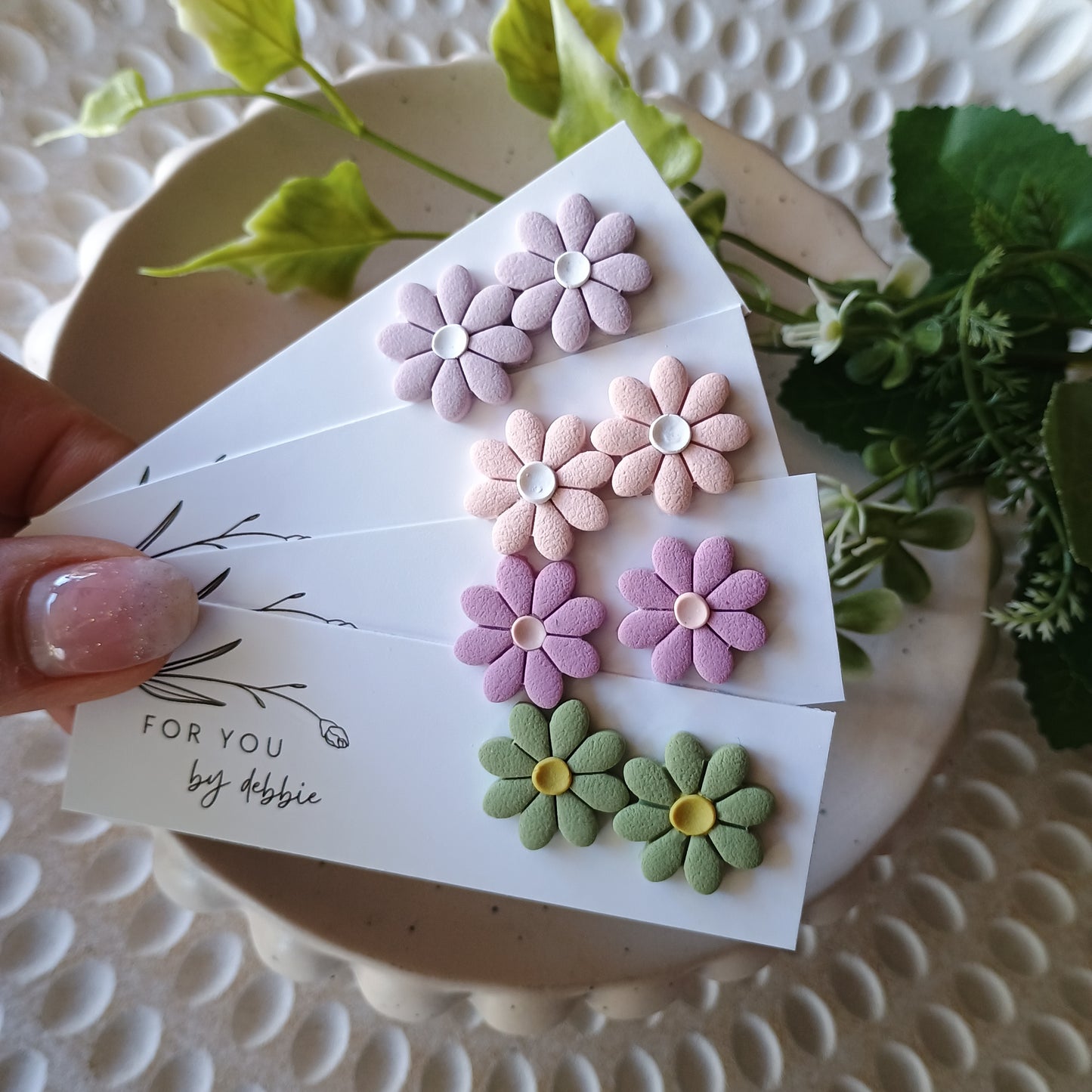 Flora studs - spring assortment