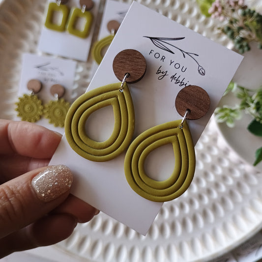 Emmy earrings- olive