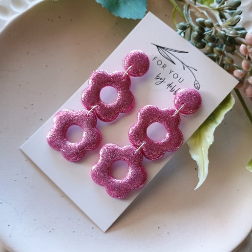 Double Daisy dangles- glitter pink