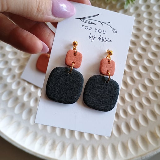Kelly dangles- black and terracotta