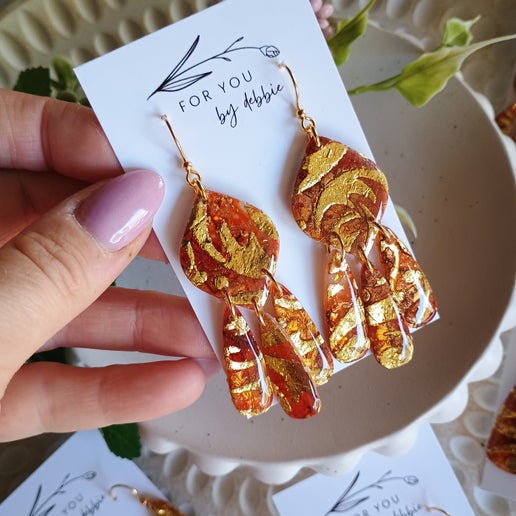 Samantha Dangles- amber and gold