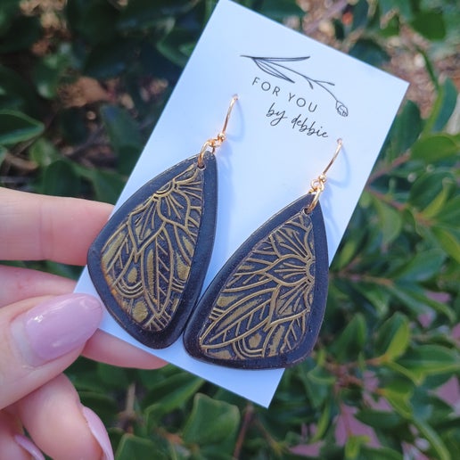 Sally dangles -Dark metallic flower