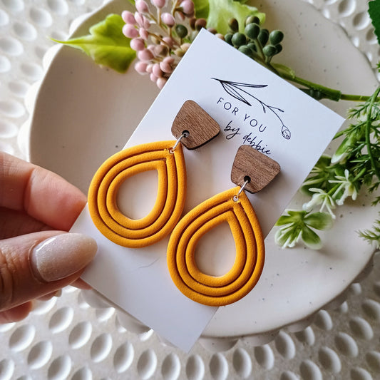 Emmy earrings- mustard and wood