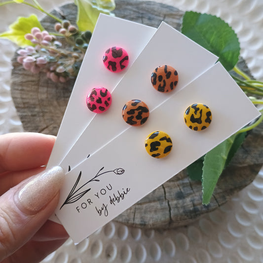 Small studs- leopard print