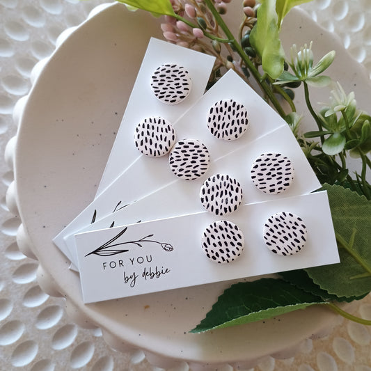 Circle studs - white and black dots