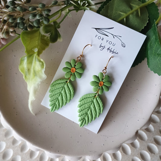 Fleur dangle- green and orange
