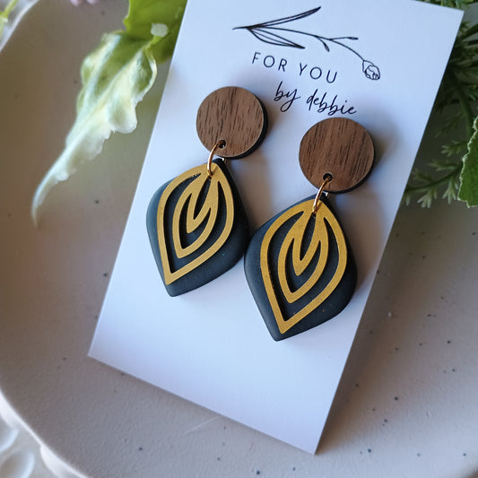 Diana dangles - black and wood