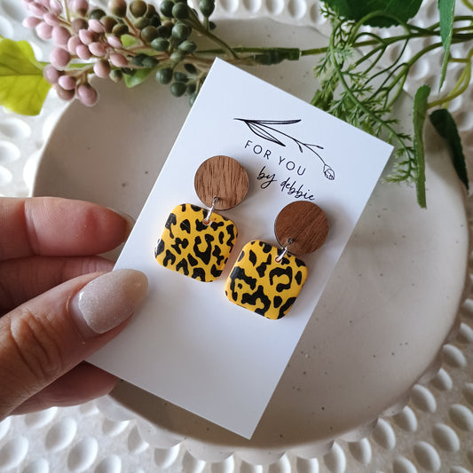 Kelly dangles - yellow leopard and wood