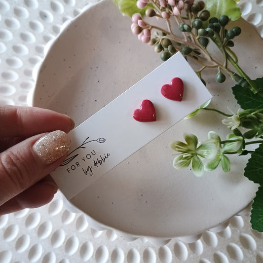 Heart studs - Shiraz resin