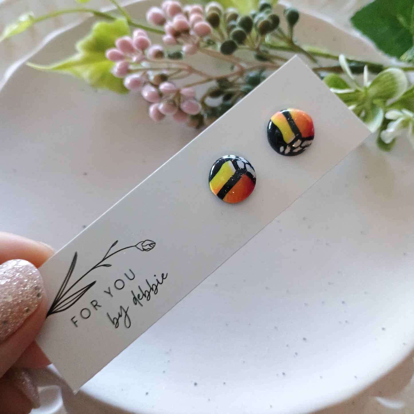 Medium studs - butterfly resin