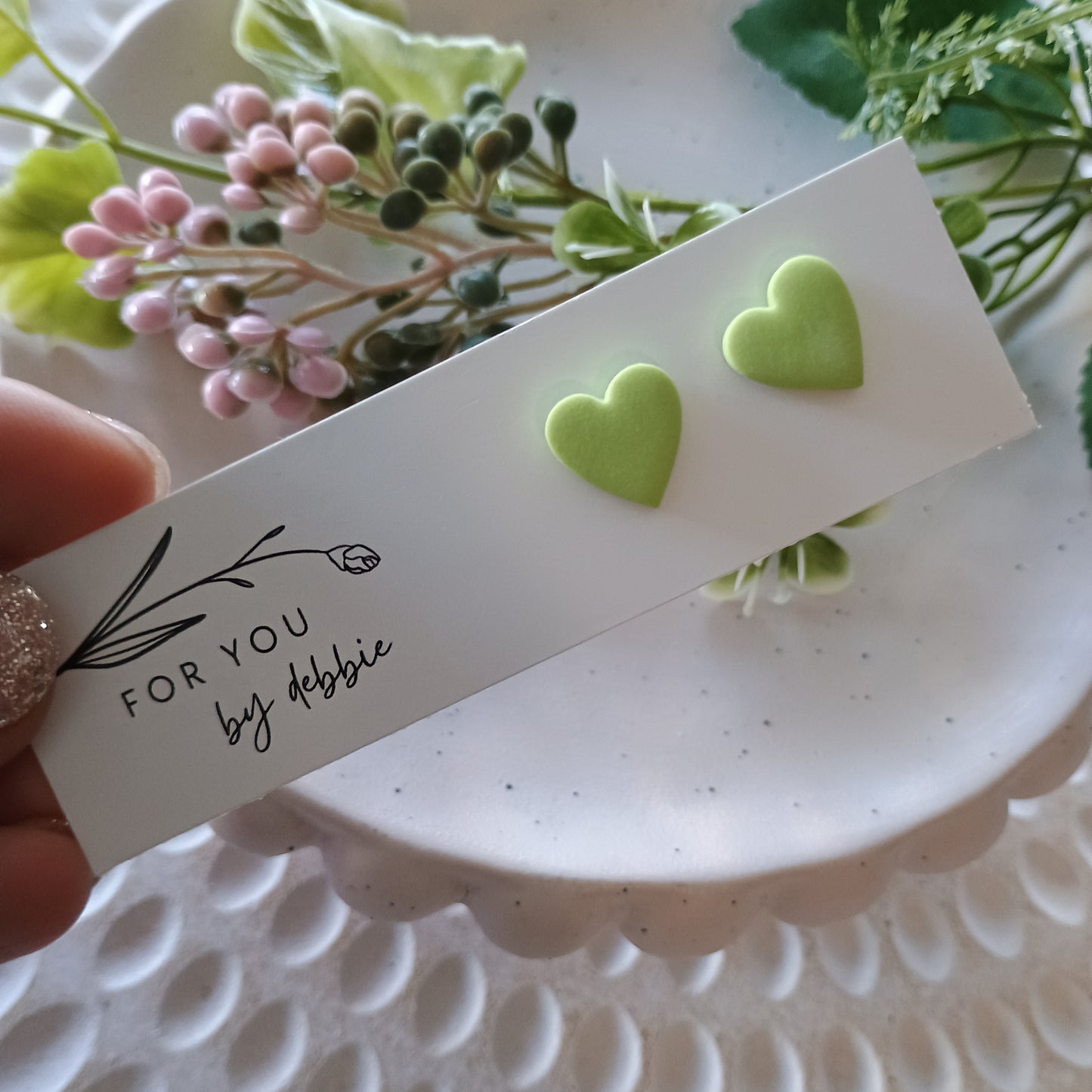 Heart studs - lime