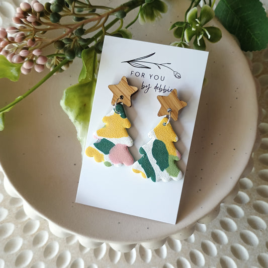 Christmas tree terrazzo print dangle- wood top