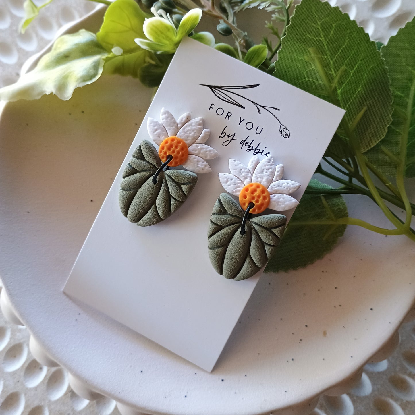 Karli dangles- khaki and flower